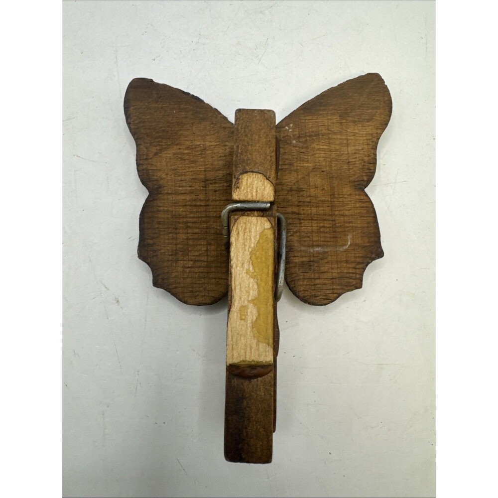 Vintage Wooden Butterfly Clothespin Wood Memo Message - Picture 3 of 3